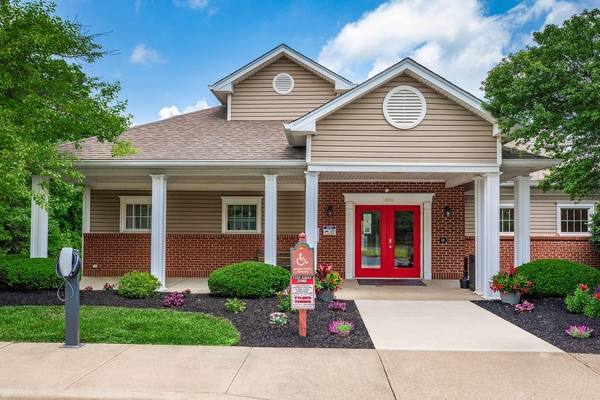 Apartment for rent at Burgundy Hills, 1800 Bordeaux Blvd, Burlington, KY 41005
