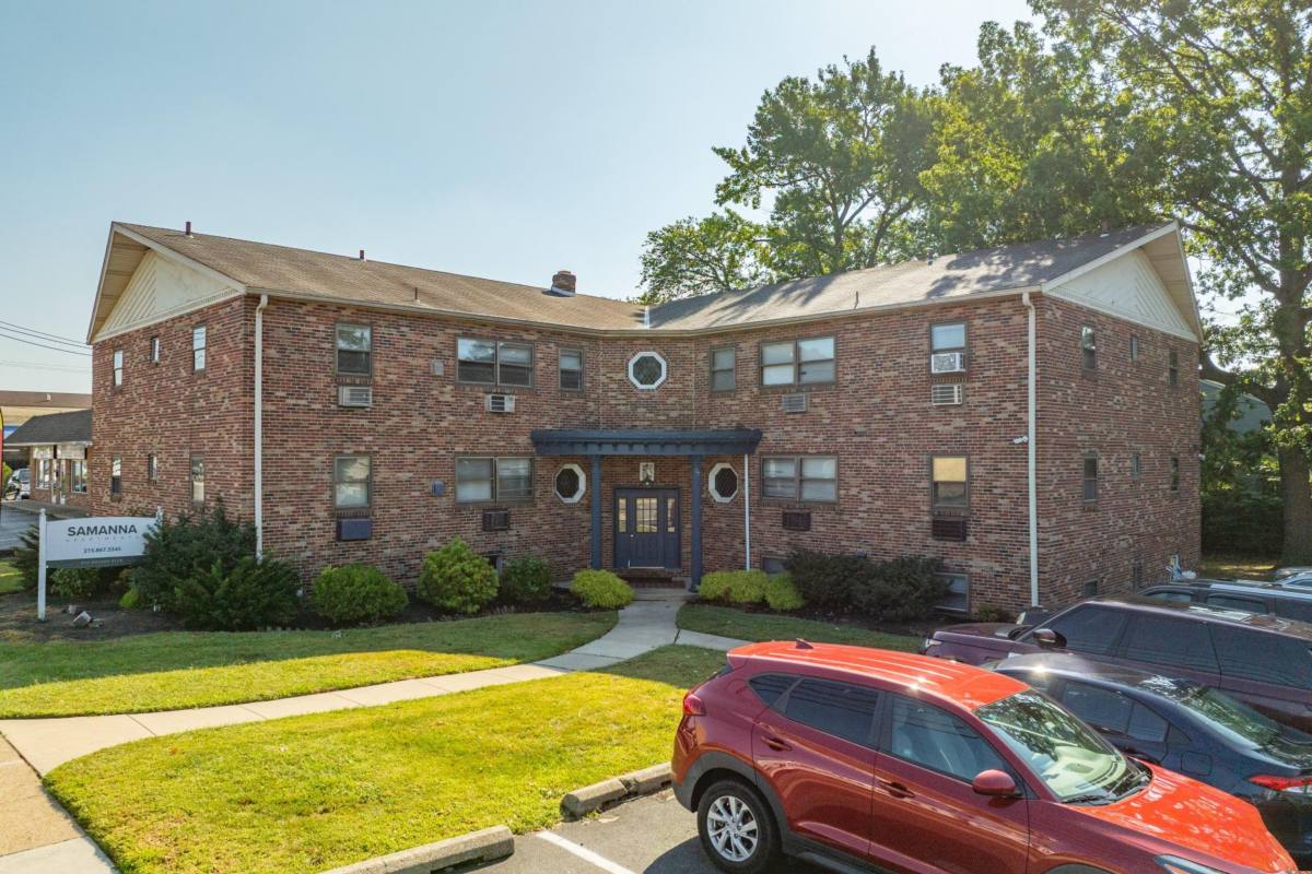 Apartment for rent at Delco, 427-431 Powhattan Ave #POWH 429-04, Essington, PA 19029