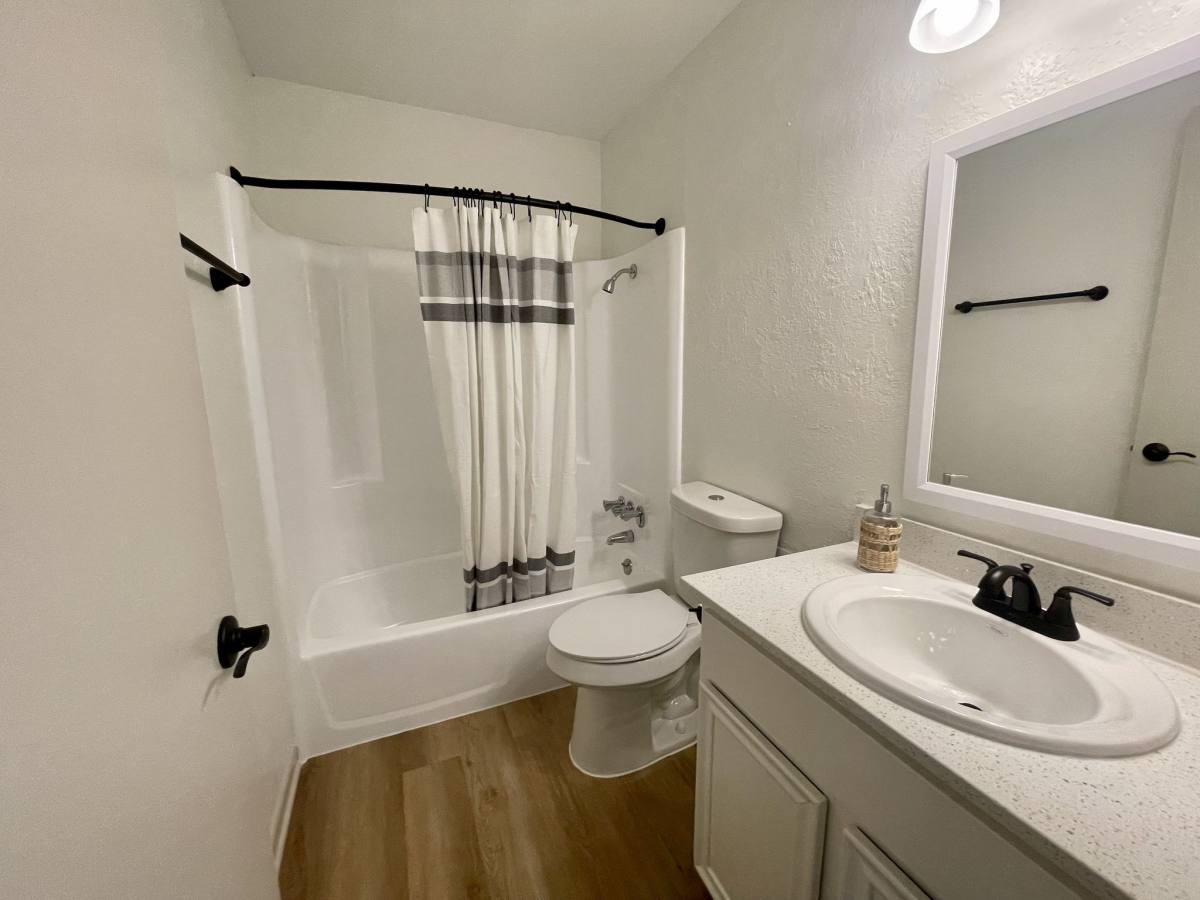 Apartment for rent at Isabella at Norman, 1928 Fillmore Ave #1928 B, Norman, OK 73072
