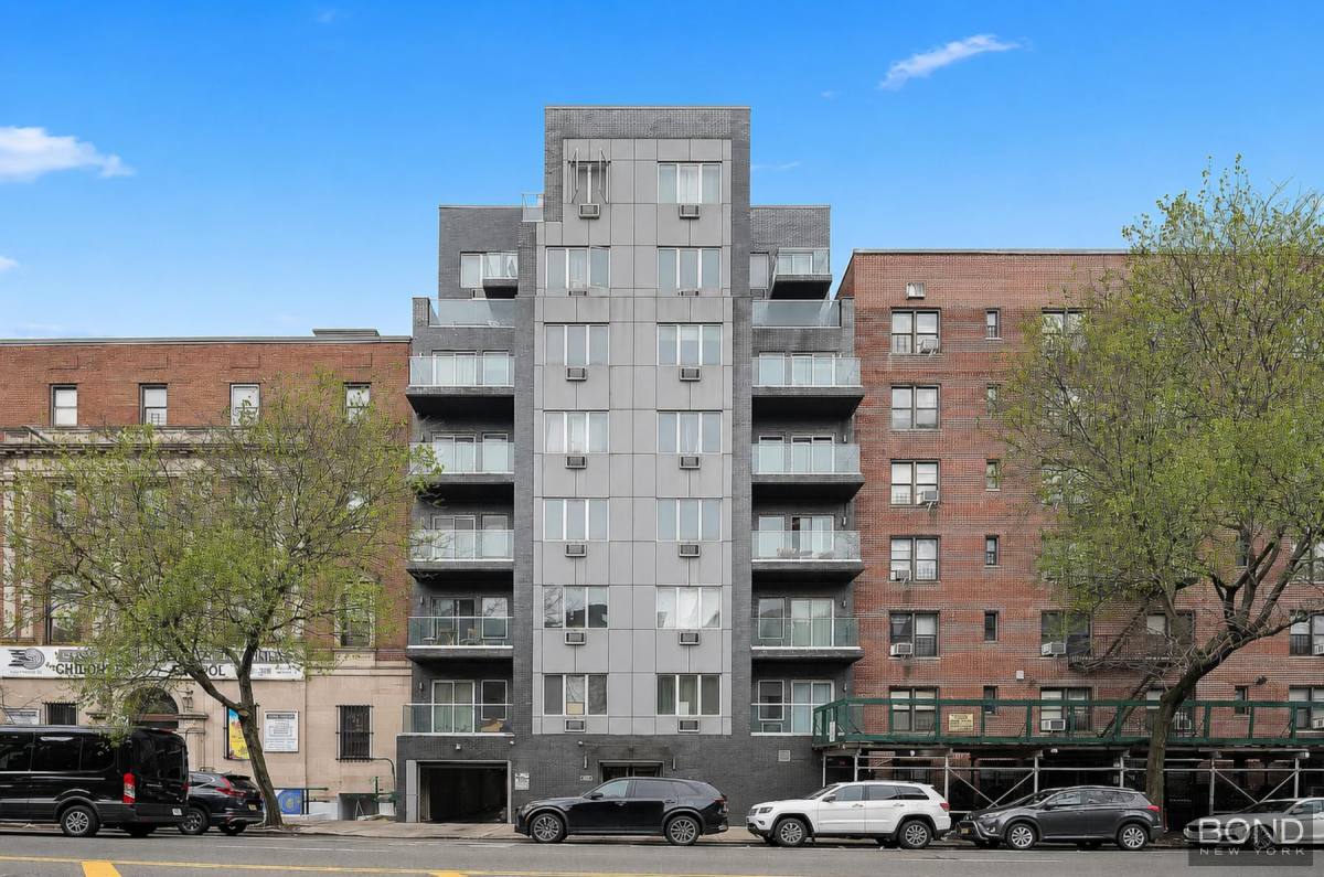Apartment for rent at 1256 Ocean Ave #5D, Brooklyn, NY 11230