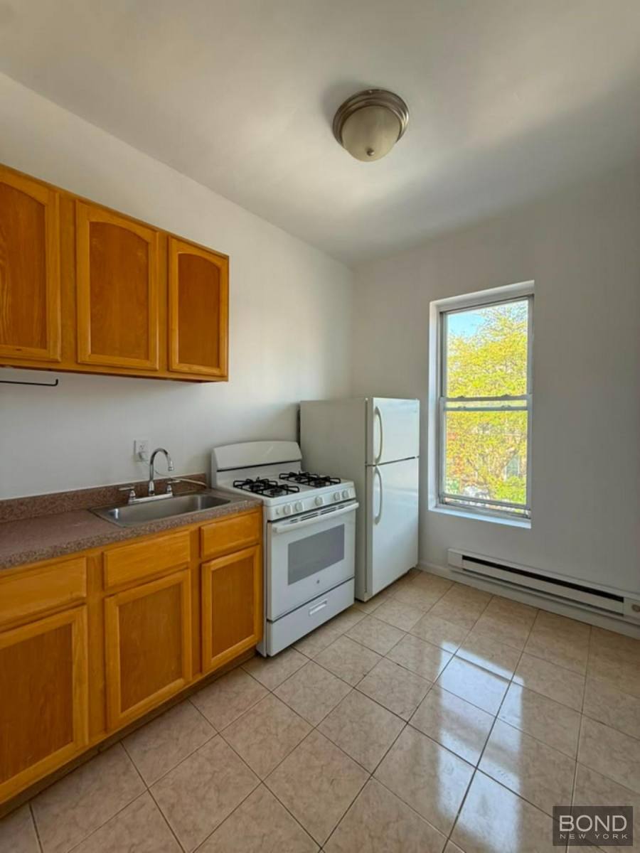 Apartment for rent at 833 Saint Johns Place #3F, Brooklyn, NY 11216