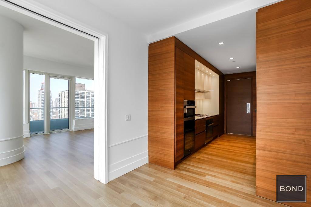 Apartment for rent at 252 E 57th St #37A, New York, NY 10022