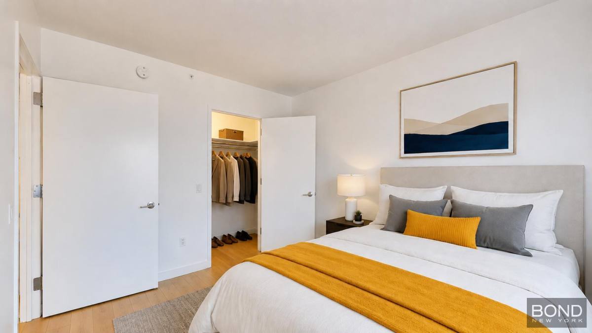 Apartment for rent at 144-74 Northern Blvd #5L, Flushing, NY 11354