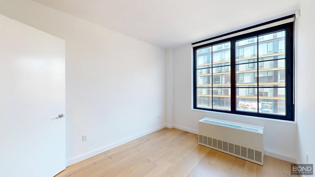 Apartment for rent at 144-74 Northern Blvd #5L, Flushing, NY 11354