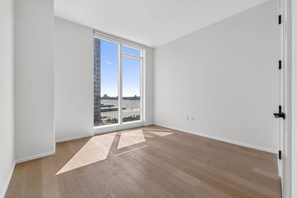 Condo for rent at 30 Riverside Blvd #20P, New York, NY 10069