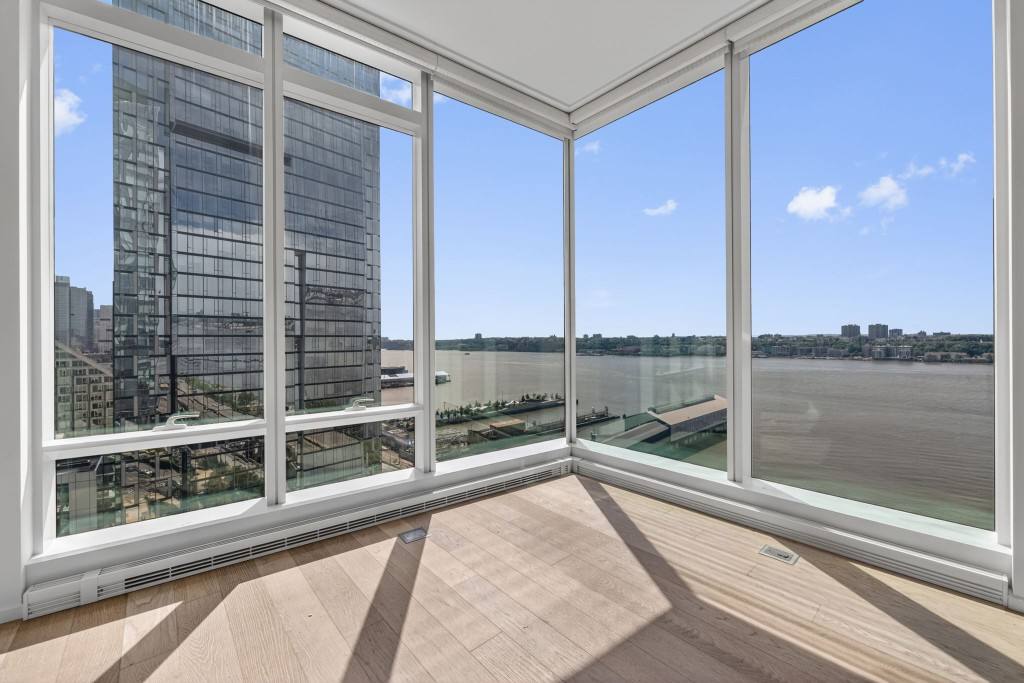 Condo for rent at 30 Riverside Blvd #20P, New York, NY 10069