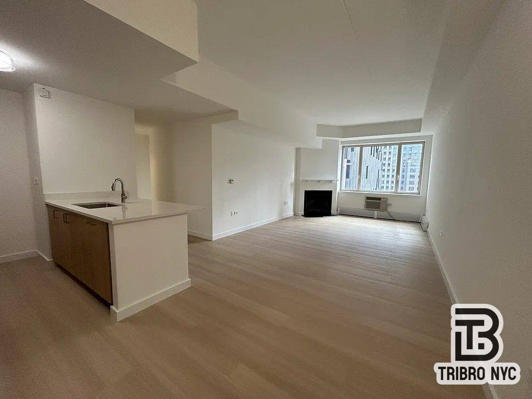 Apartment for rent at 95 Worth St #15, New York, NY 10013