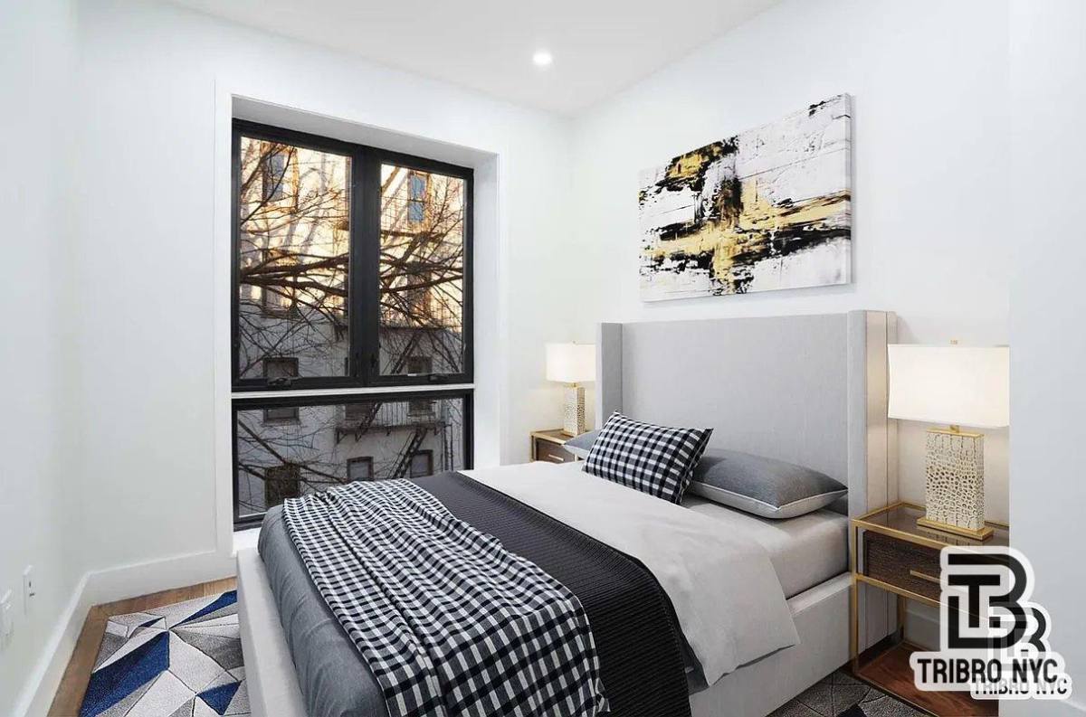 Apartment for rent at 410 Lorimer St #2, Brooklyn, NY 11206