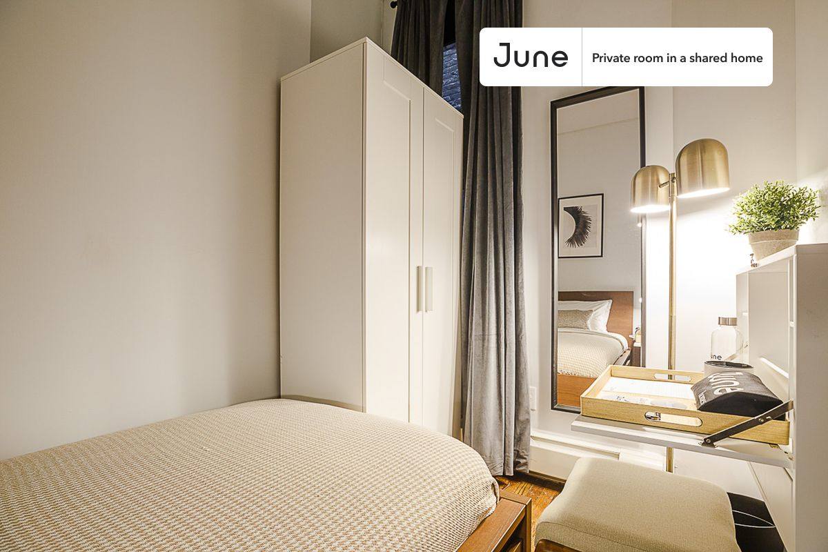 Apartment for rent at 509 E 87th St #B, New York, NY 10128