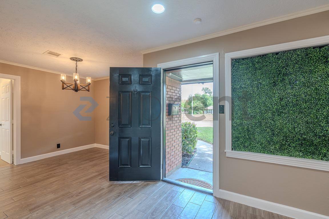 House for rent at 4701 W 43rd St, Houston, TX 77092