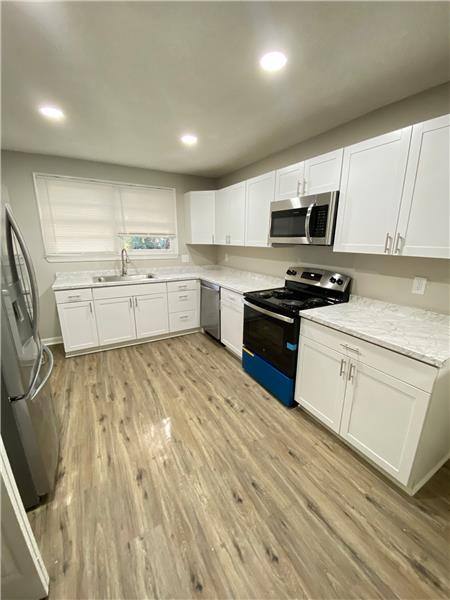 House for rent at 2137 Bolling St, Savannah, GA 31404