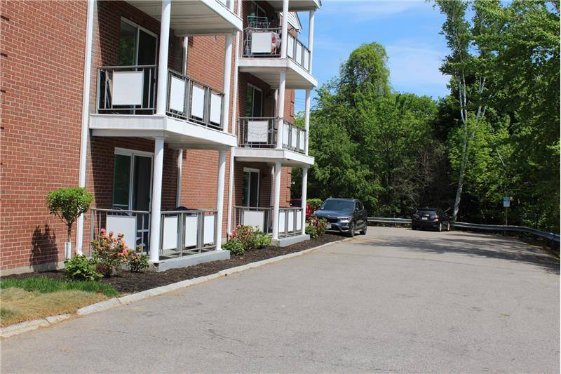 Apartment for rent at 1000 Lexington St #43, Waltham, MA 02452