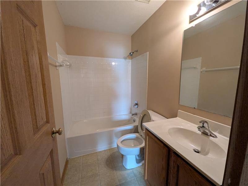 Townhouse for rent at 3698 Gibbstone Dr, Columbus, OH 43204