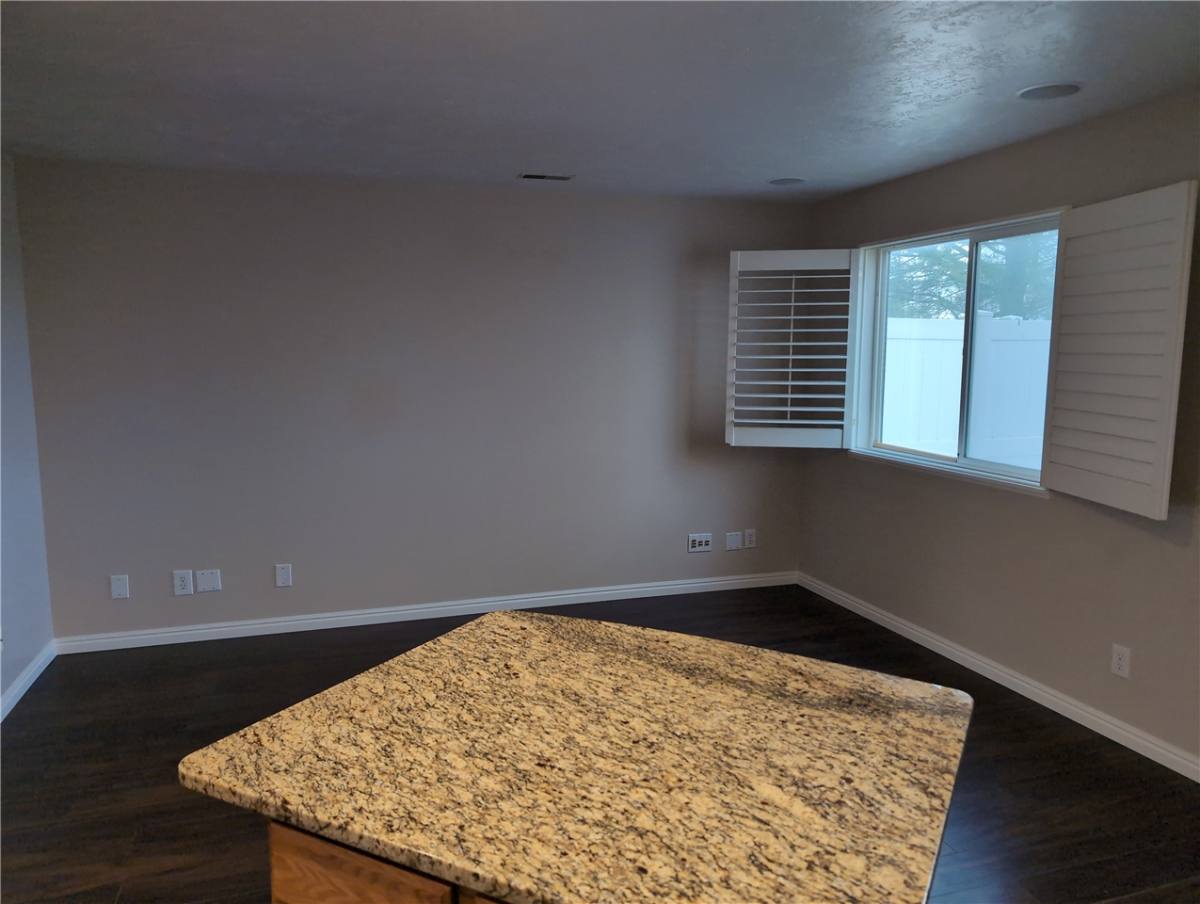 Townhouse for rent at 6921 S Florentine Way, West Jordan, UT 84084