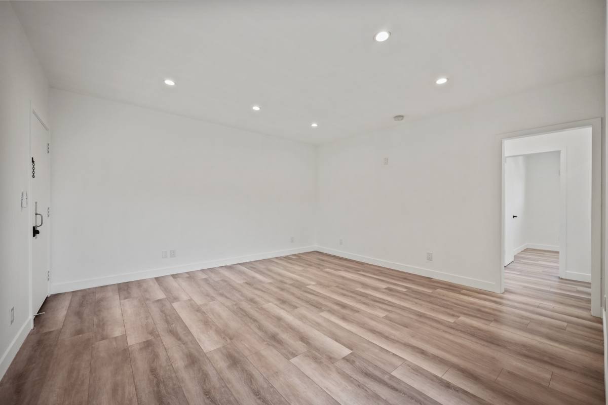 Apartment for rent at 2561 W Ave #30, Los Angeles, CA 90065