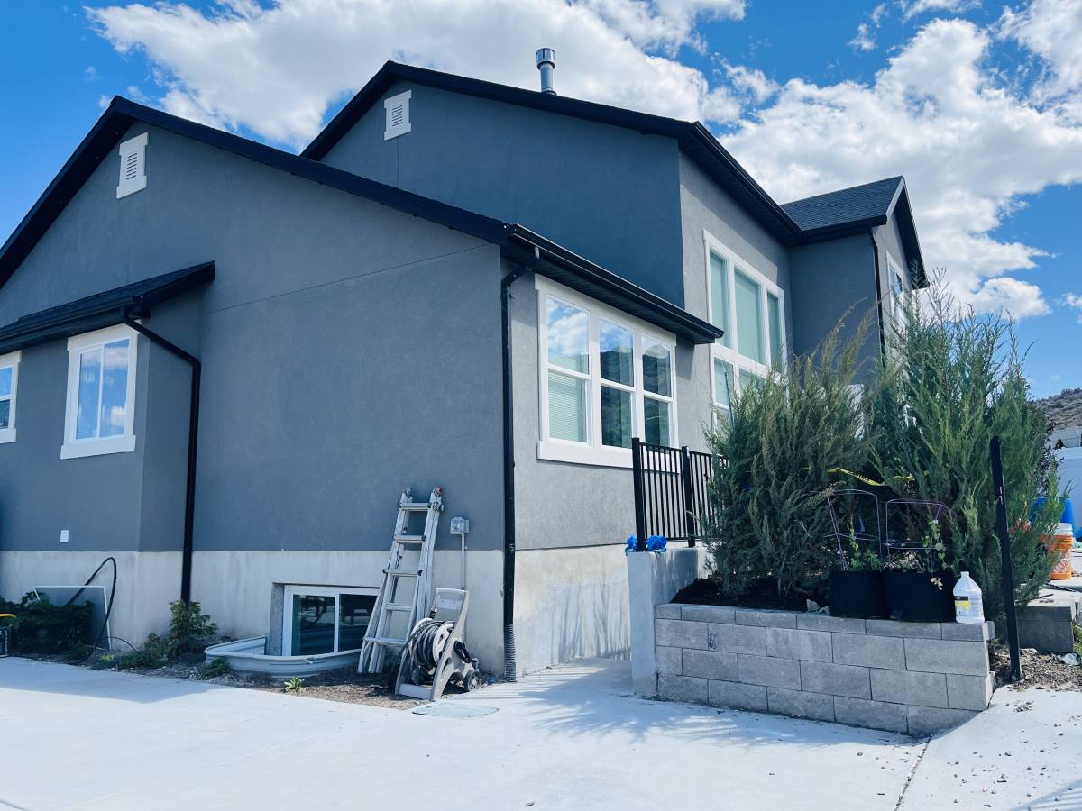 House for rent at 653 N Wasatch Dr, Saratoga Springs, UT 84045