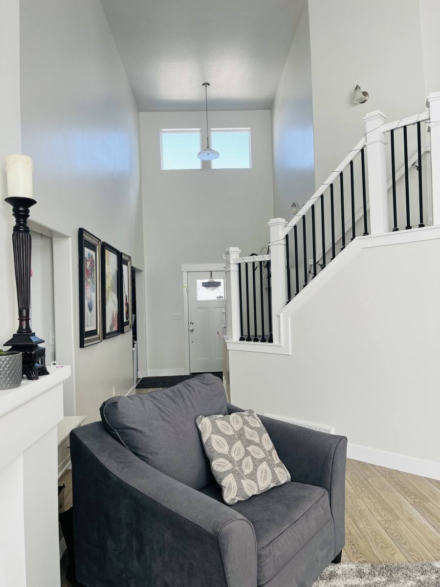 House for rent at 653 N Wasatch Dr, Saratoga Springs, UT 84045