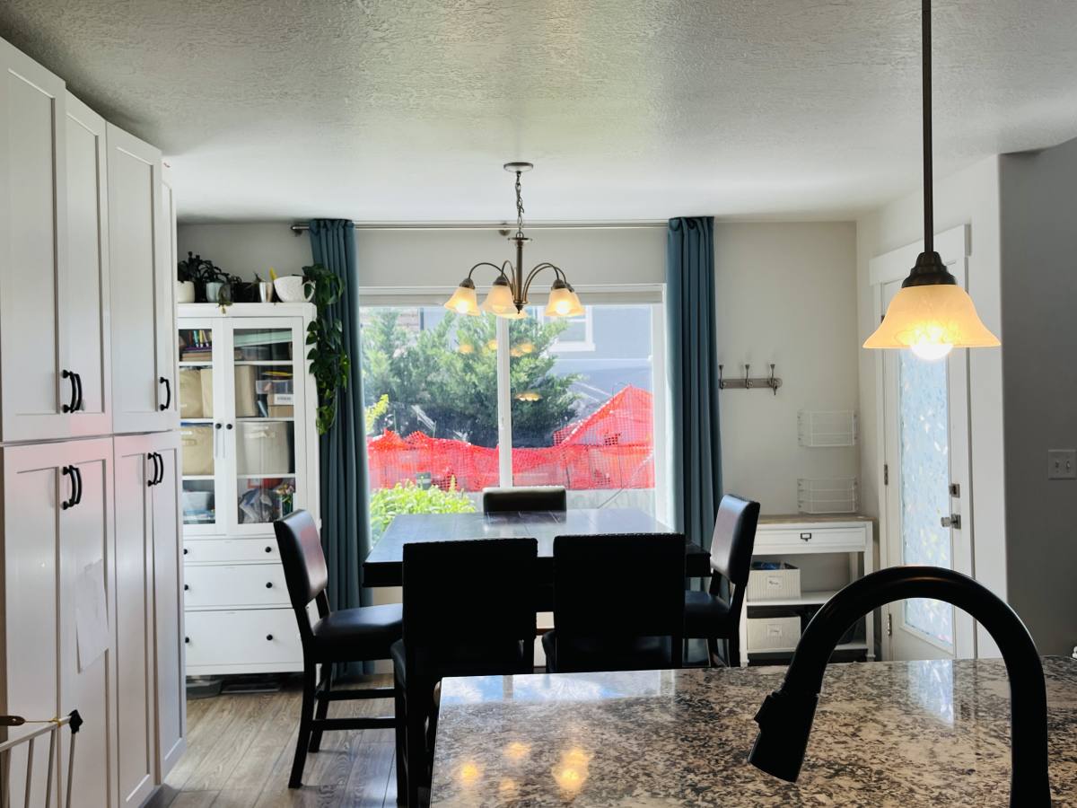 House for rent at 653 N Wasatch Dr, Saratoga Springs, UT 84045