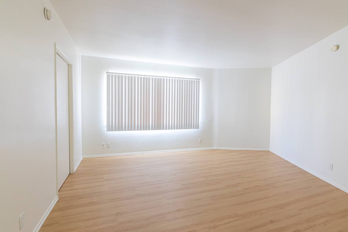 Apartment for rent at 667-669 Levering Ave #8, Los Angeles, CA 90024