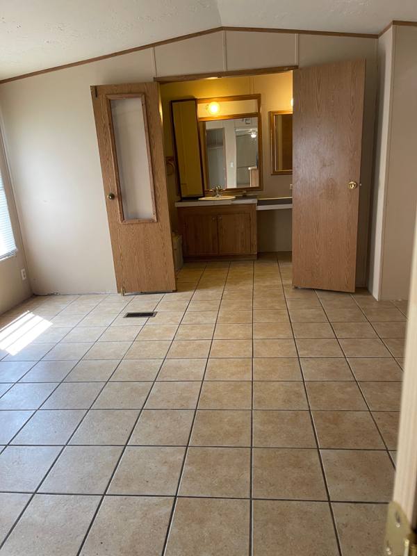 House for rent at 2734 Middle Leesville Rd, Bedford, IN 47421