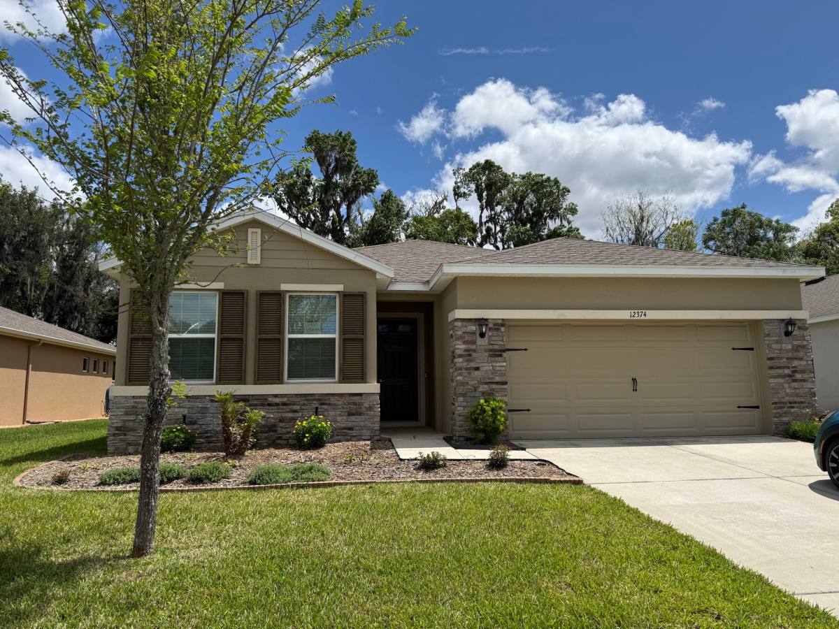 House for rent at 12374 Eastpoint Dr, Dade City, FL 33525