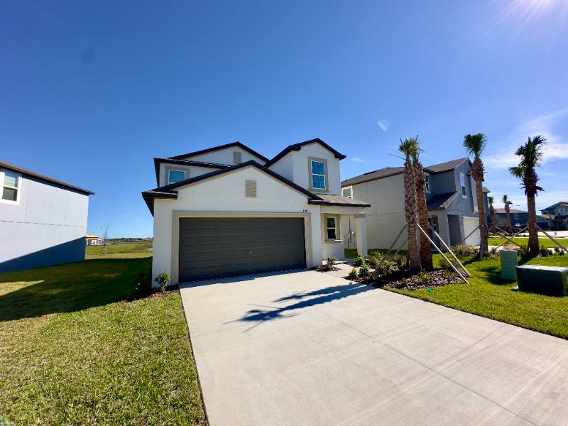 House for rent at 11009 Radiant Shore Lp, San Antonio, FL 33576