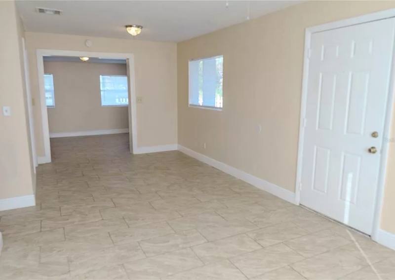 House for rent at 2500 Carver Ave, Orlando, FL 32810