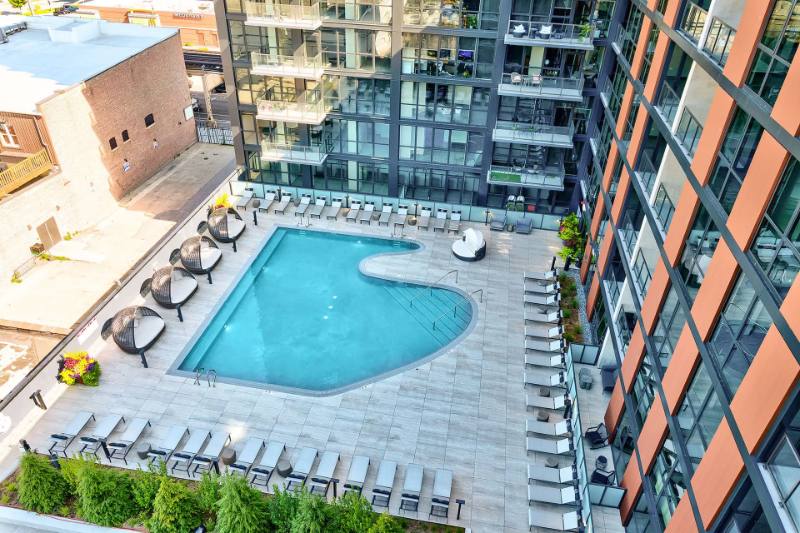 Apartment for rent at 149 N Ada St, Chicago, IL 60607