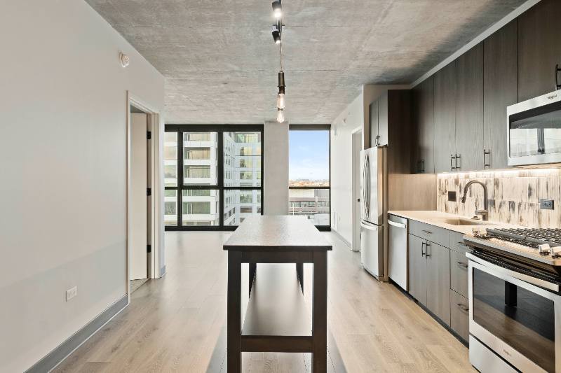 Apartment for rent at 149 N Ada St, Chicago, IL 60607