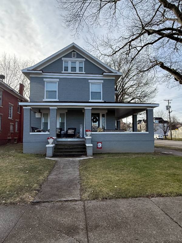 House for rent at 1001 9th Ave, Huntington, WV 25701
