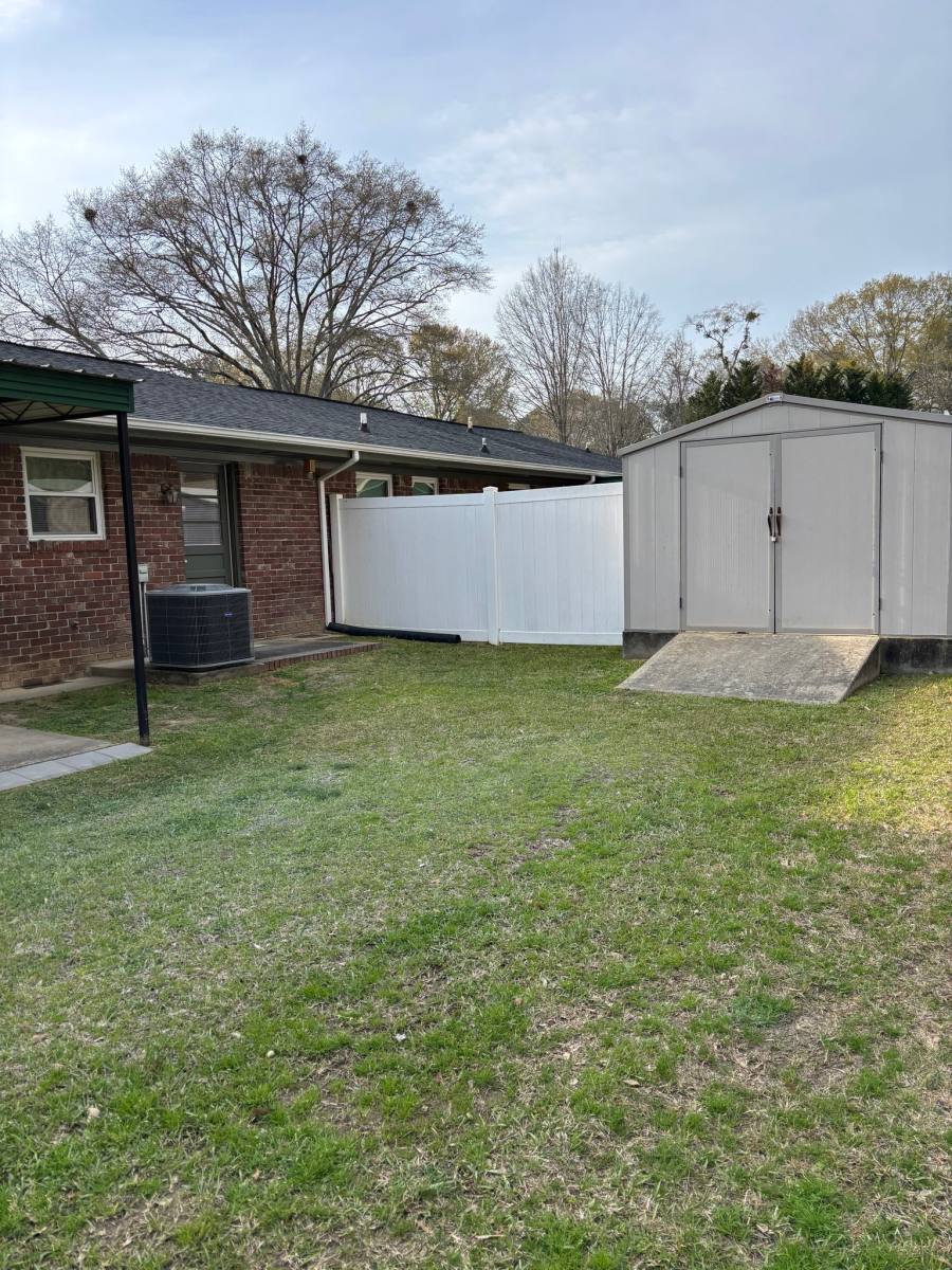 House for rent at 8686 Bowden St, Douglasville, GA 30134