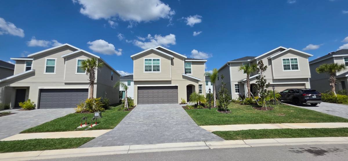 Townhouse for rent at 13851 Lilac Sky Terrace, Bradenton, FL 34211