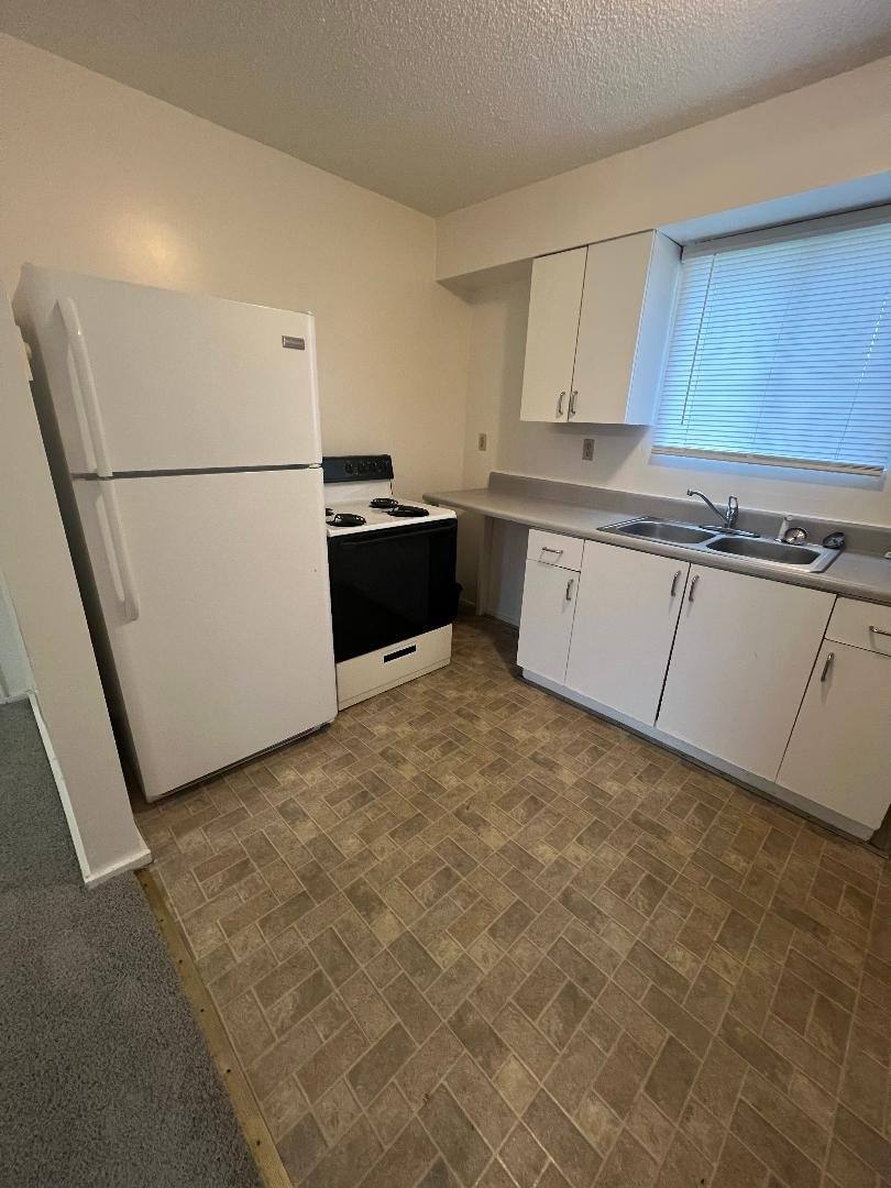 Apartment for rent at 1314 Moorman Ave E, Roanoke, VA 24017