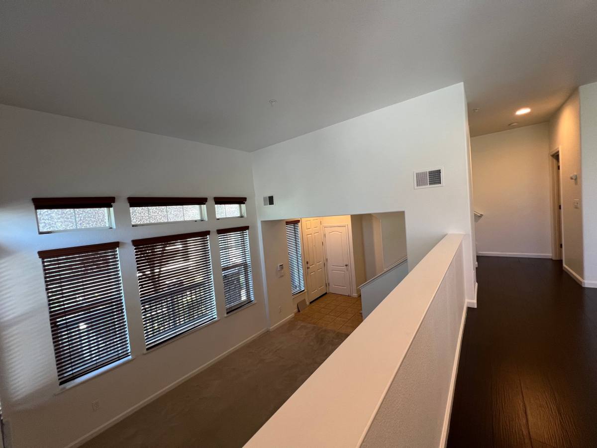 Townhouse for rent at 357 Destino Circle, San Jose, CA 95133
