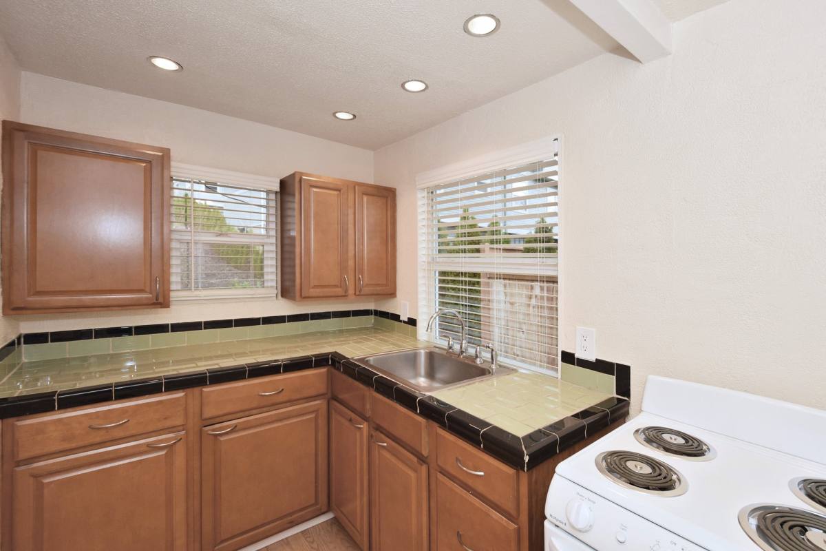 Apartment for rent at 11240 SW Barbur Blvd #24, Portland, OR 97219
