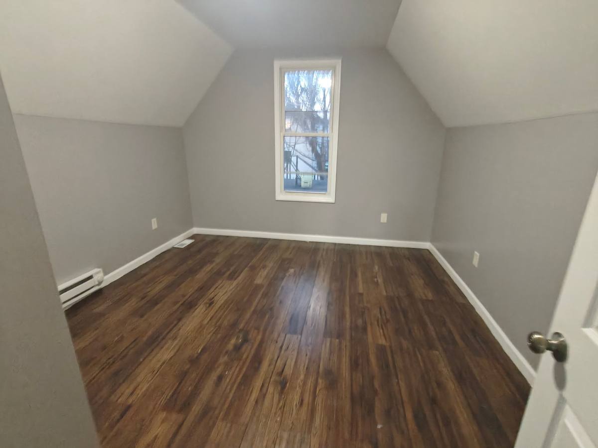 Apartment for rent at 748 S 16th St #3, Newark, NJ 07103