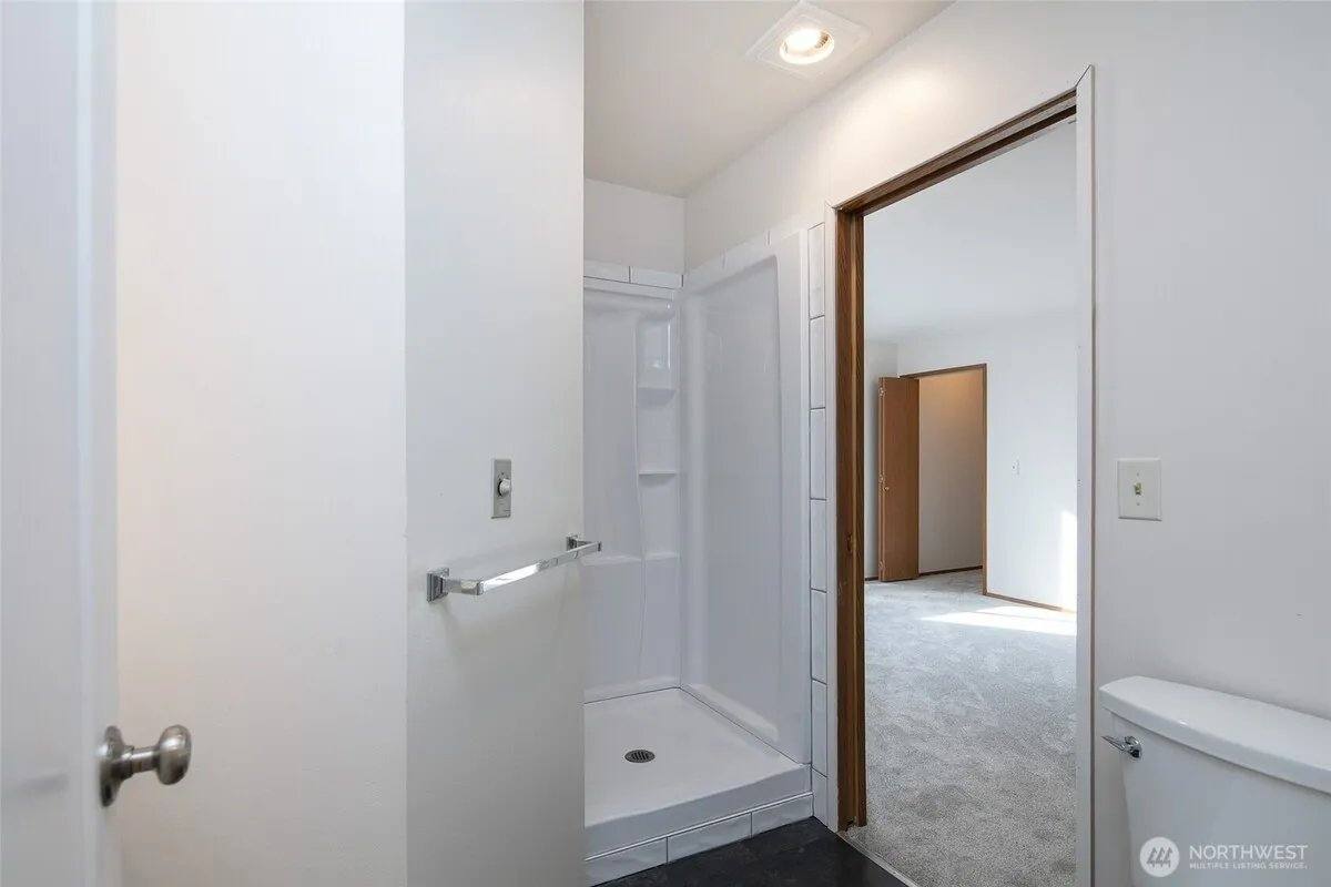 House for rent at 9741 Woodlawn Ave N, Seattle, WA 98103