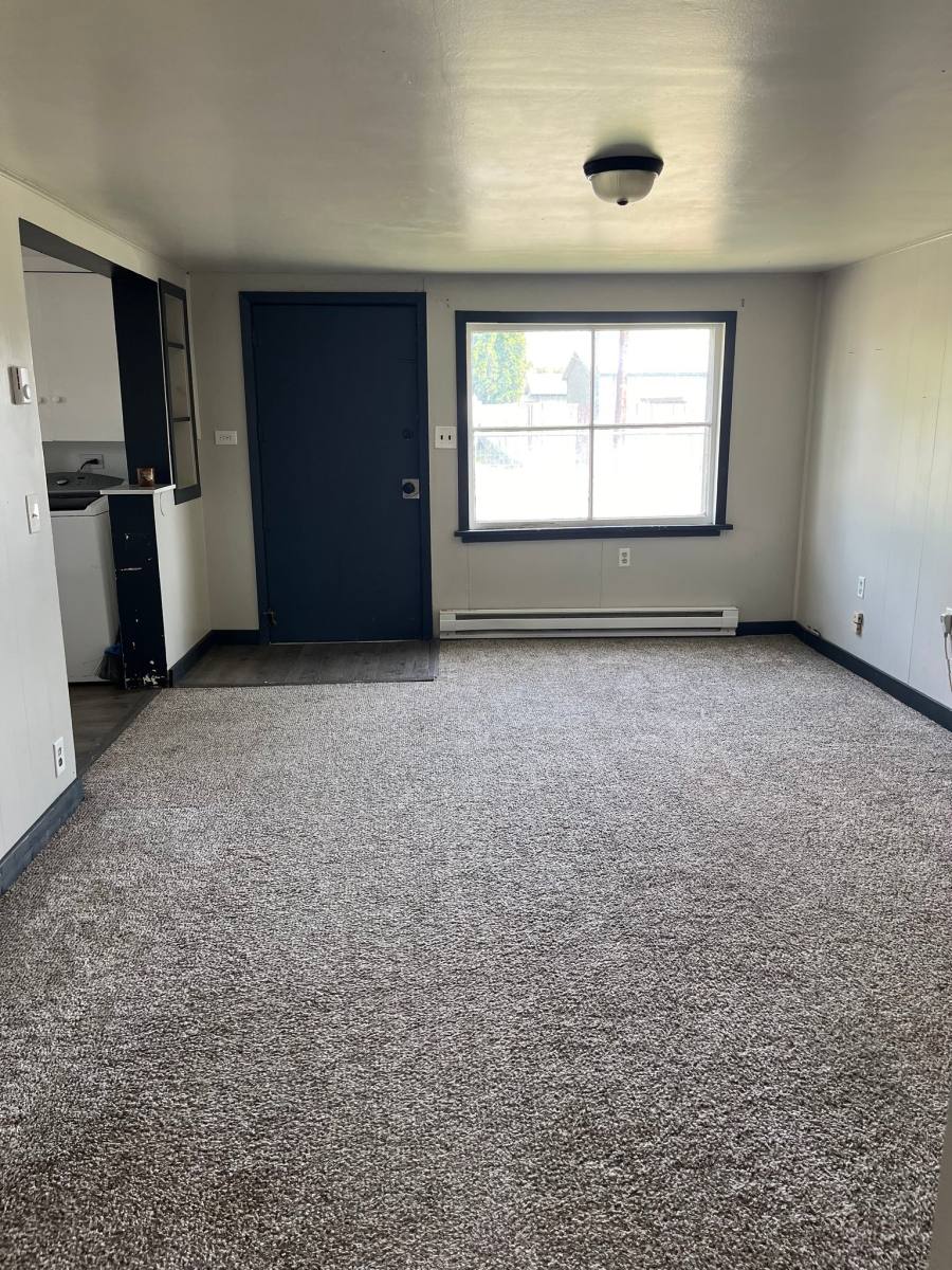 House for rent at 2201 1 2 S 2nd Ave, Yakima, WA 98903
