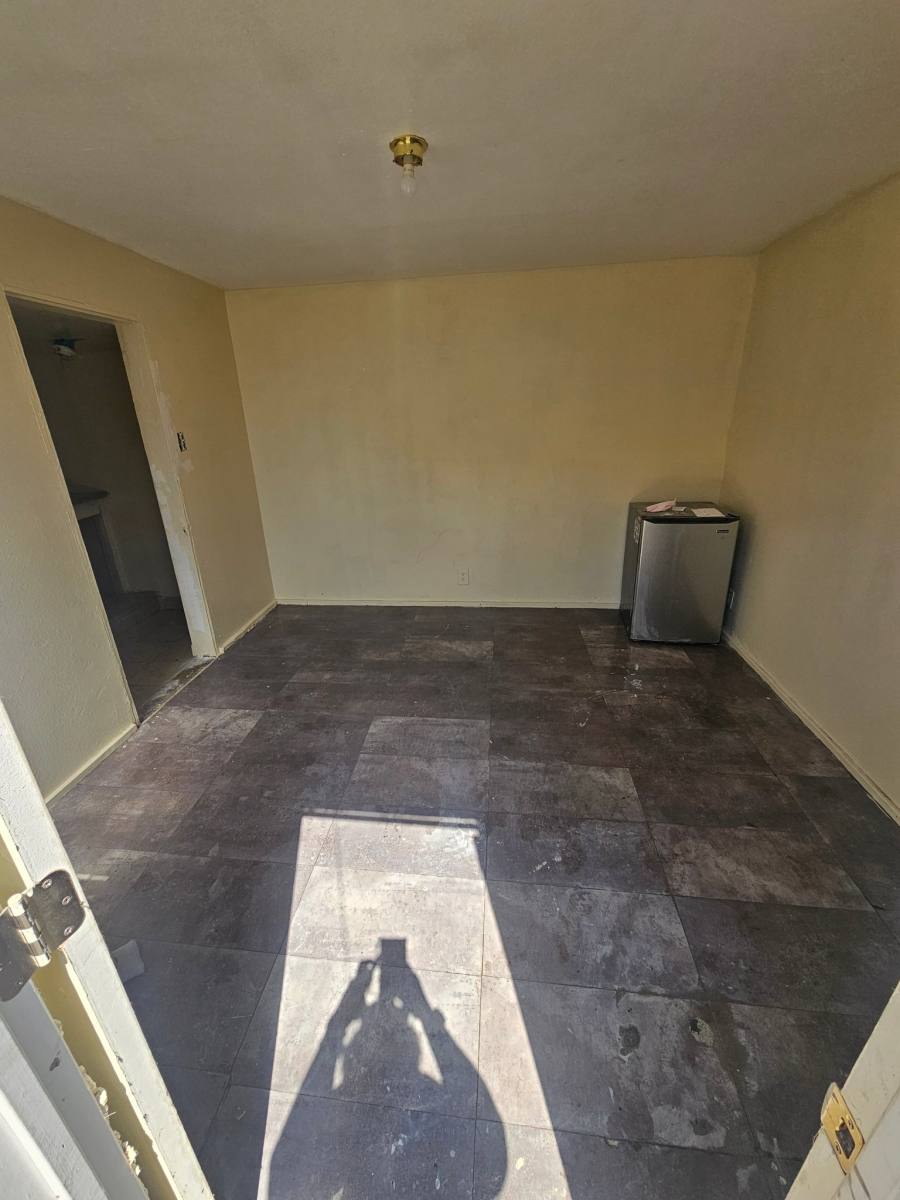 House for rent at 9726 Zamora Ave, Los Angeles, CA 90002