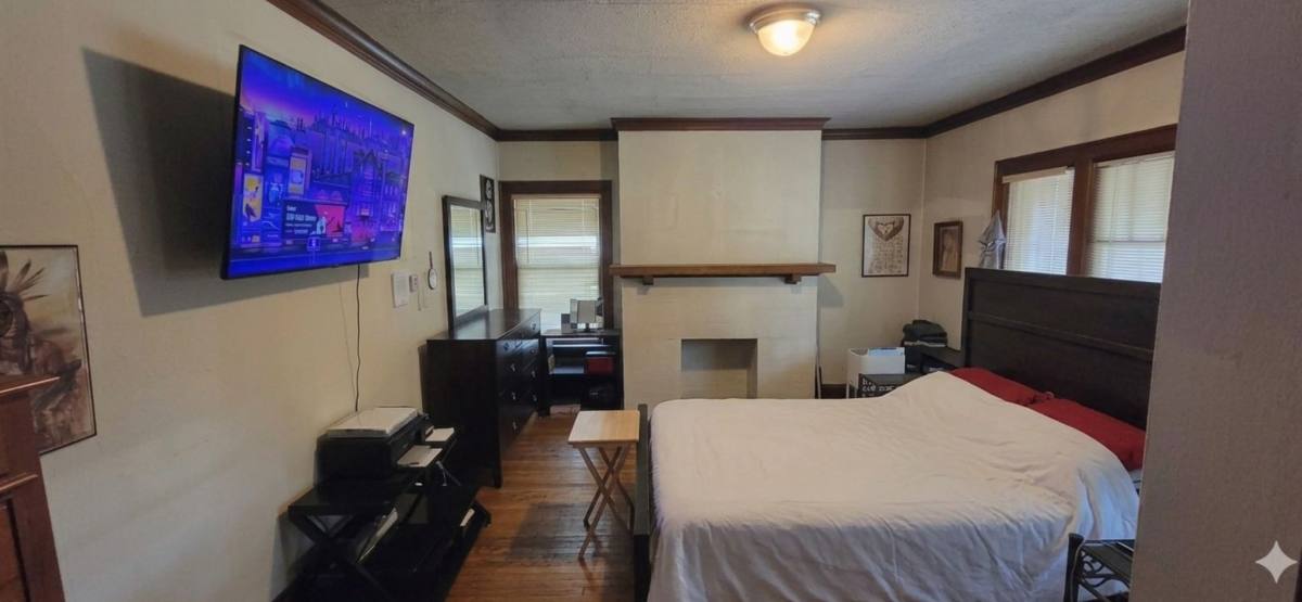 Apartment for rent at 2975 N Downer Ave #2977, Milwaukee, WI 53211