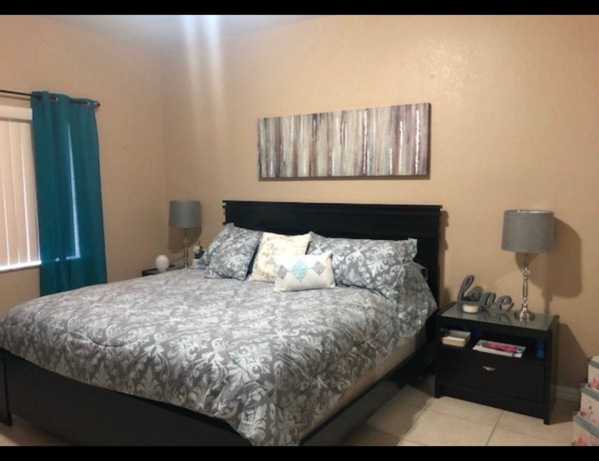 House for rent at 11800 SW 185th St, Miami, FL 33177