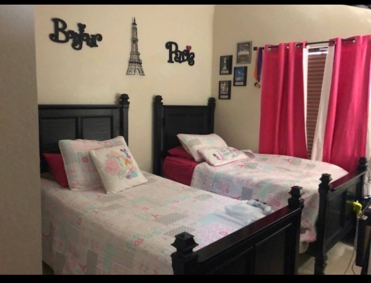 House for rent at 11800 SW 185th St, Miami, FL 33177