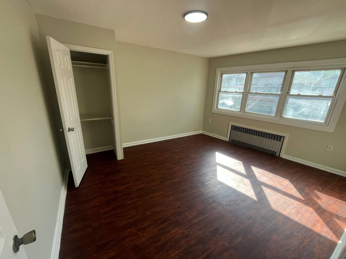 Apartment for rent at 809 Summer Ave #2, Newark, NJ 07104