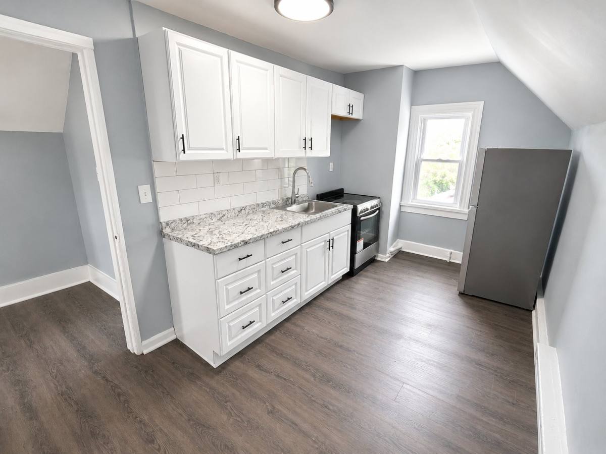 Apartment for rent at 145 Fairmount Ave #3, Newark, NJ 07103