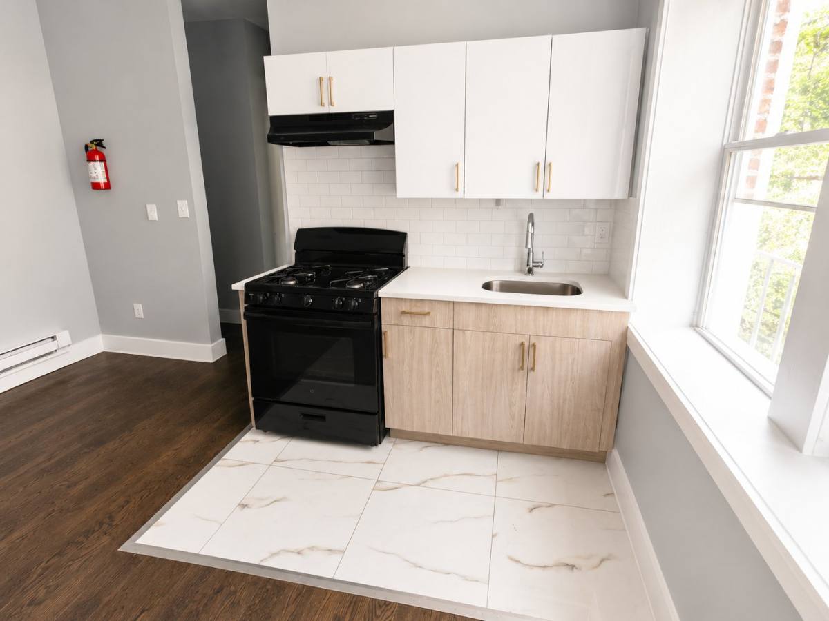 Apartment for rent at 308 Renner Ave #2, Newark, NJ 07112