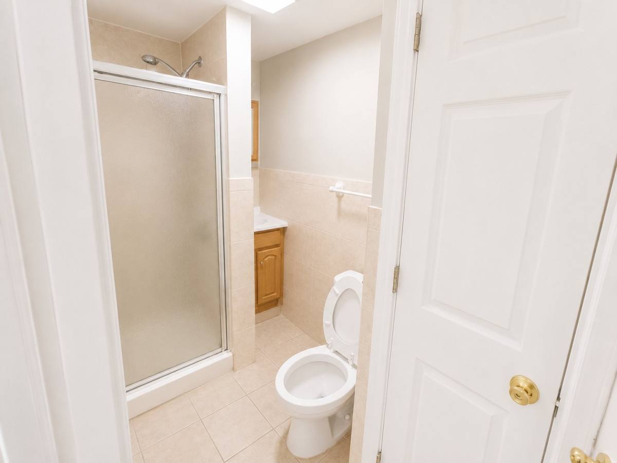 Apartment for rent at 204-206 N 7th St #B2, Newark, NJ 07107