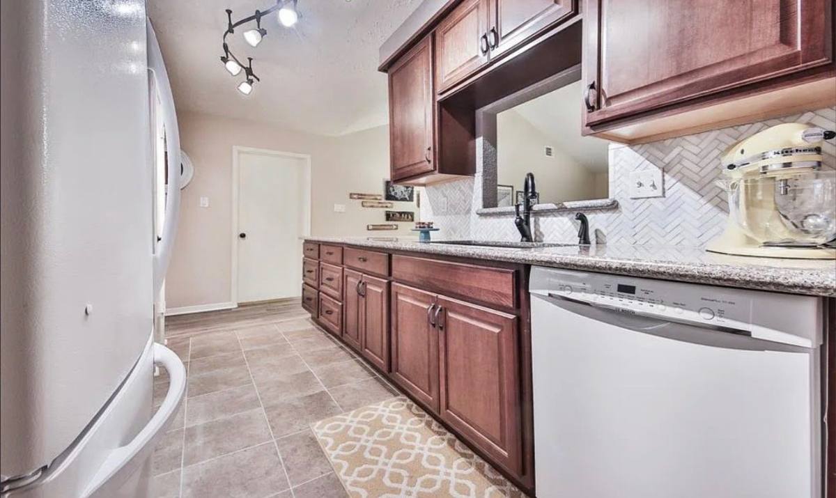 House for rent at 22822 Capitol Landing Lane, Katy, TX 77449
