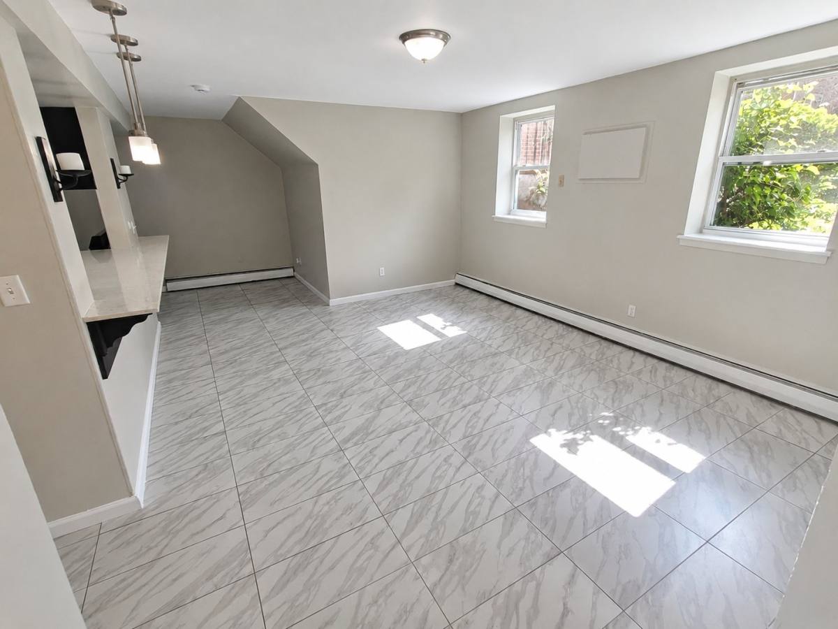 Apartment for rent at 111 Lincoln Ave #6A, Newark, NJ 07104