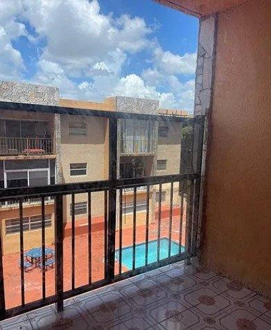 Apartment for rent at 6055 W 19 Ave #413, Hialeah, FL 33012