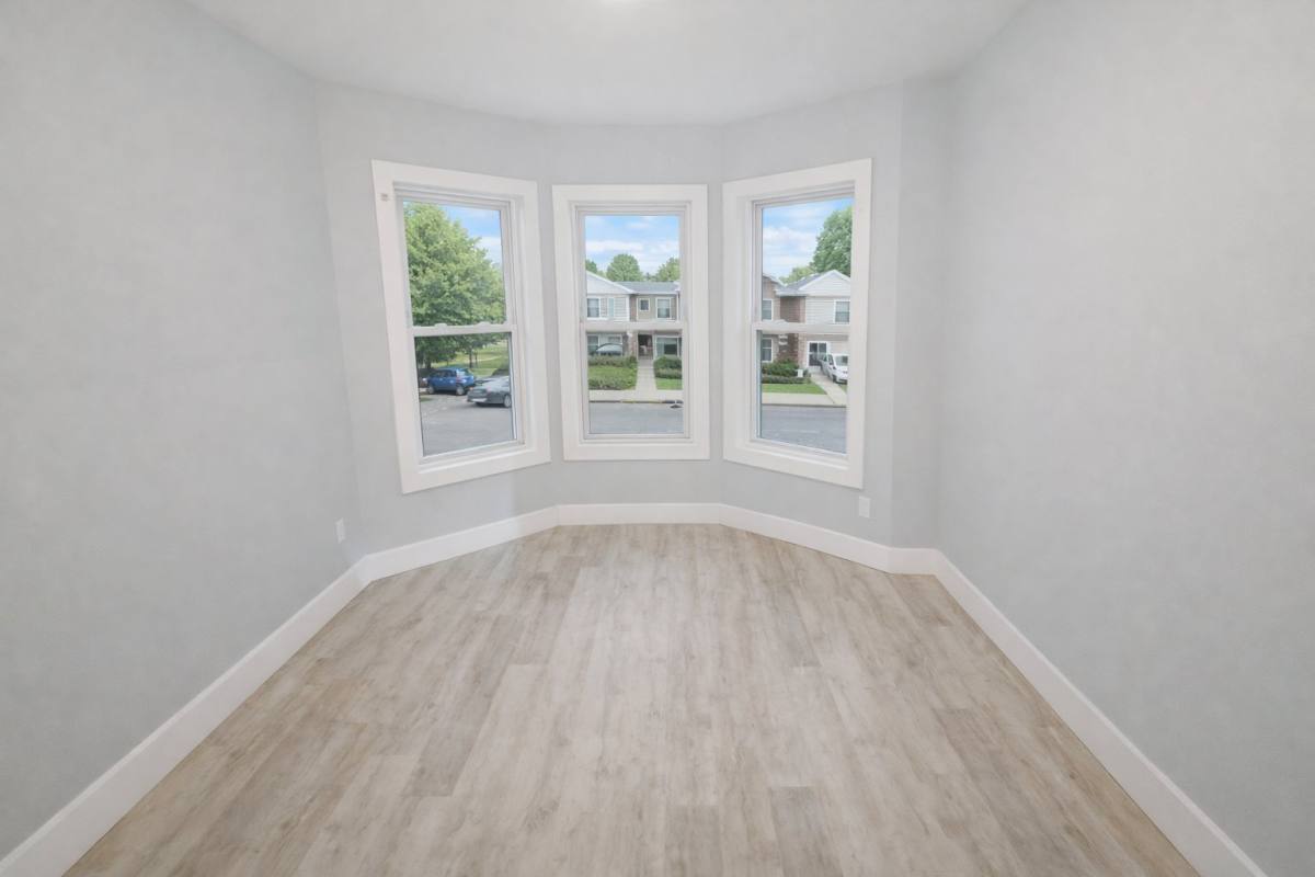 Apartment for rent at 745 S 18th St #1R, Newark, NJ 07103